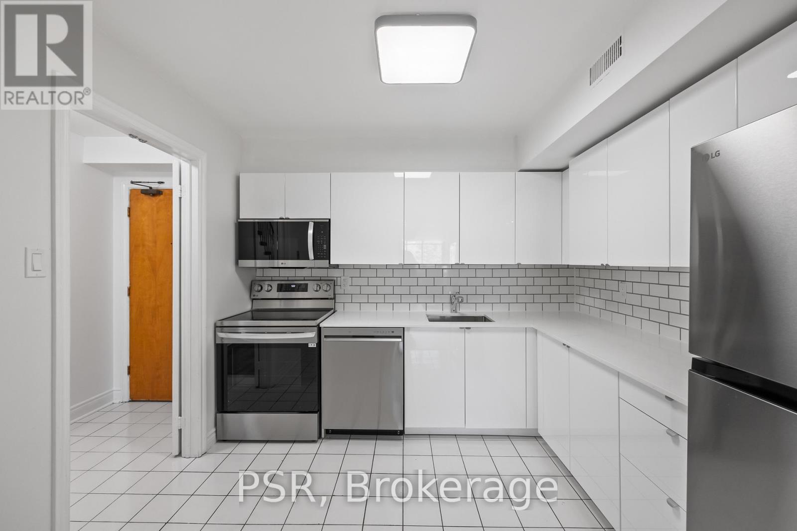 6 - 3314 Yonge Street, Toronto, Ontario  M4N 2M4 - Photo 6 - C12462806