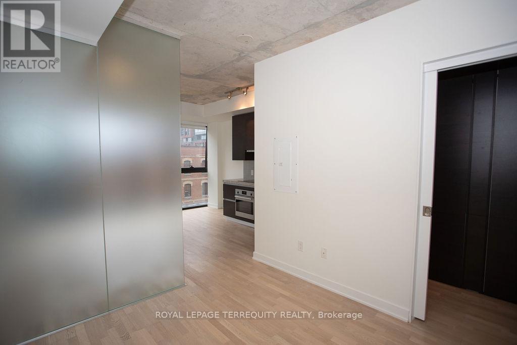 425 - 629 King Street W, Toronto, Ontario  M5V 0G9 - Photo 9 - C12462818