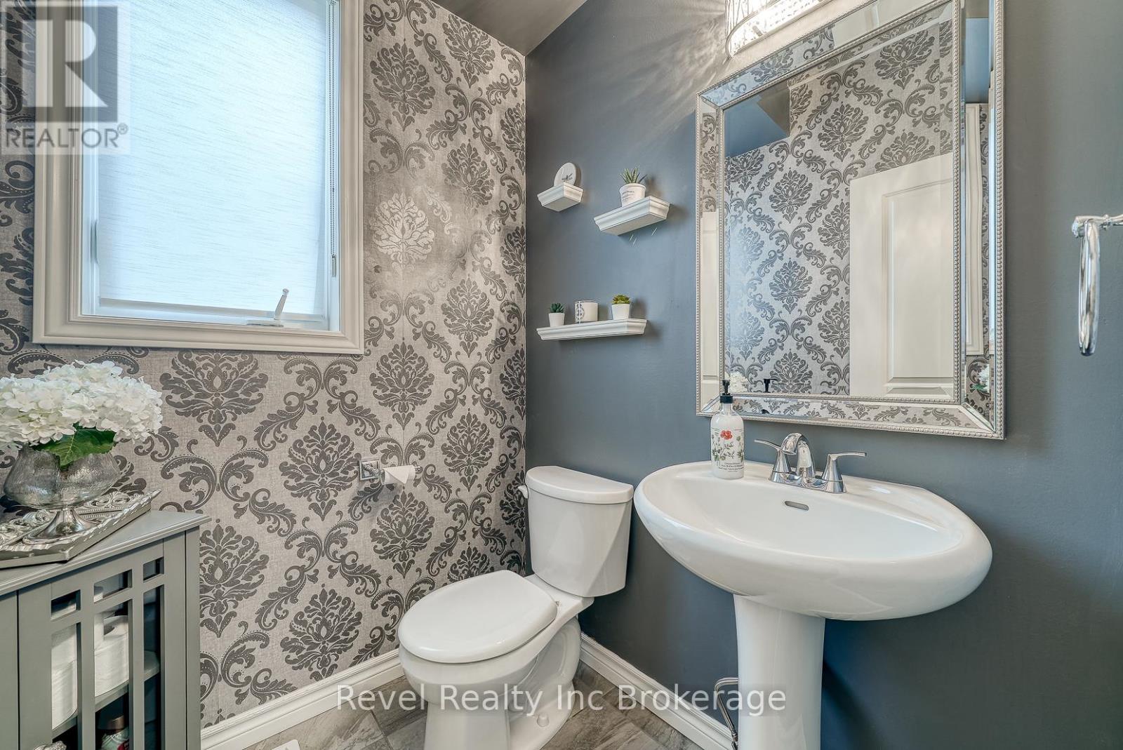 2 Brookfield Court, Ingersoll, Ontario  N5C 0C4 - Photo 8 - X12462886