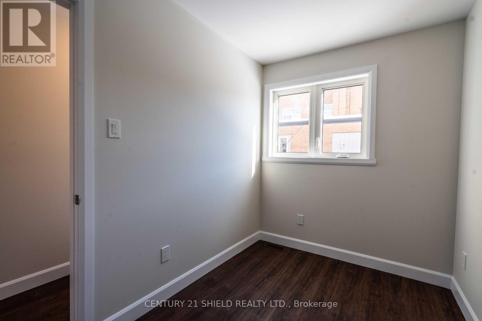 301 Kooiman Avenue, Cornwall, Ontario  K6J 0C4 - Photo 13 - X12463010