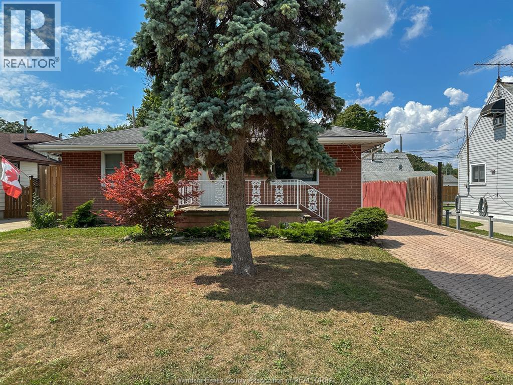 MLS# 25026167: 2509 ROSSINI, Windsor, Canada