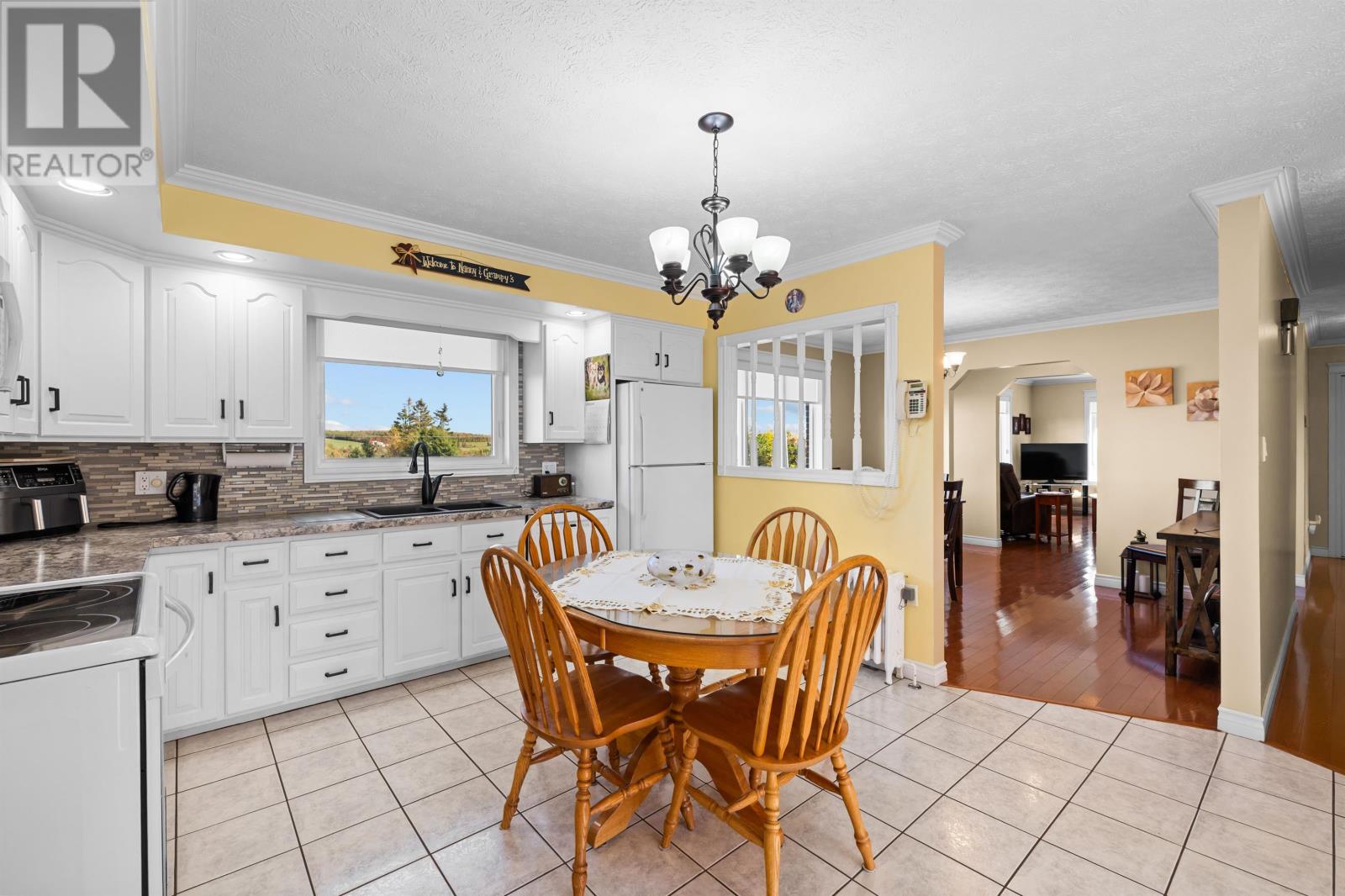 2389 Mackinnion Point Road, Pisquid, Prince Edward Island  C0A 1T0 - Photo 11 - 202525856