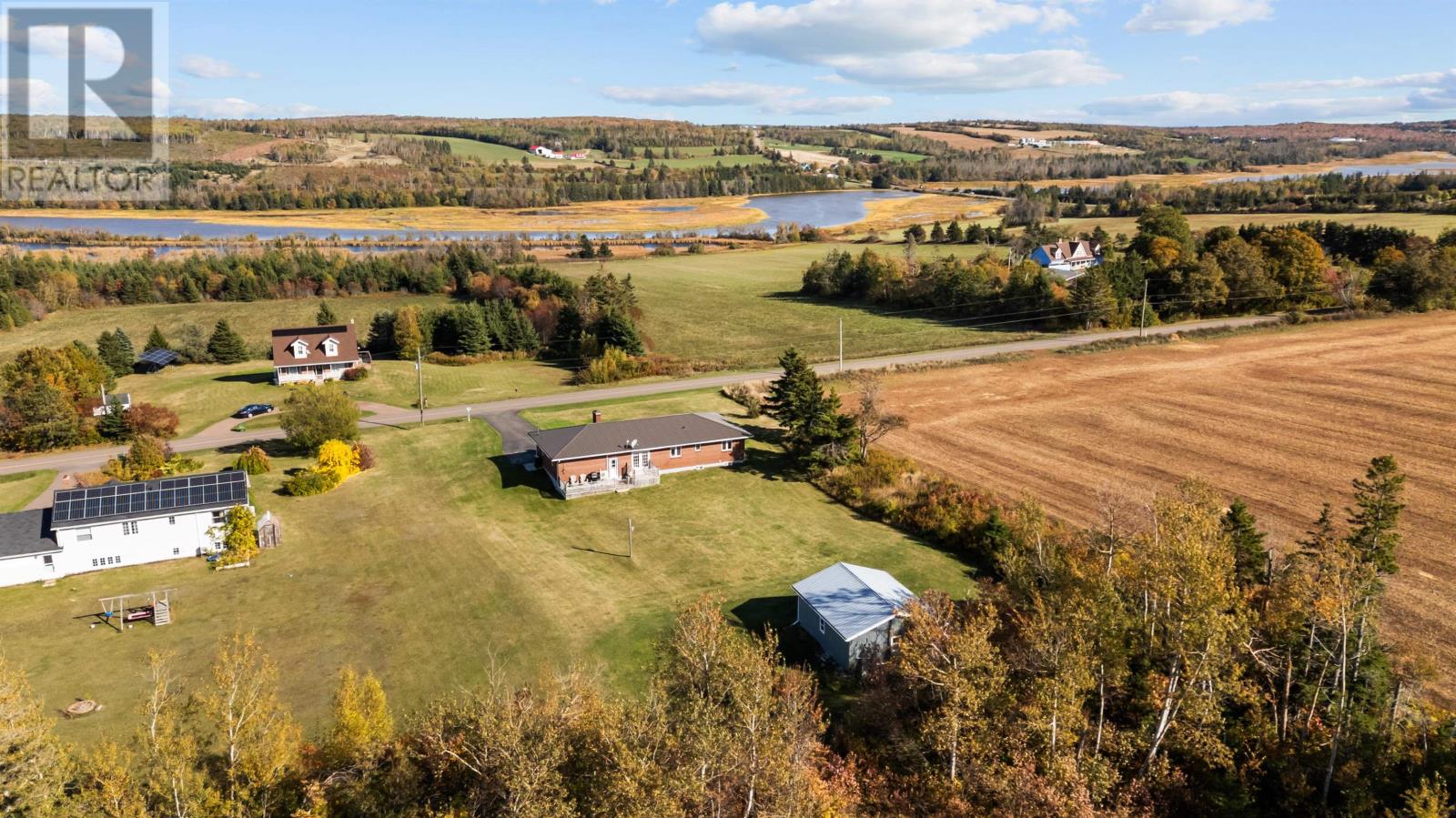 2389 Mackinnion Point Road, Pisquid, Prince Edward Island  C0A 1T0 - Photo 40 - 202525856