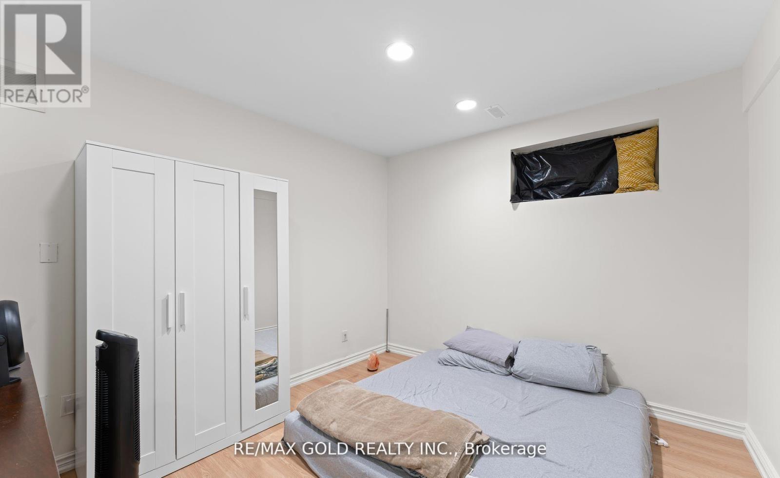 Bsmt - 20 Garden Avenue, Richmond Hill, Ontario  L4C 6L9 - Photo 7 - N12372215