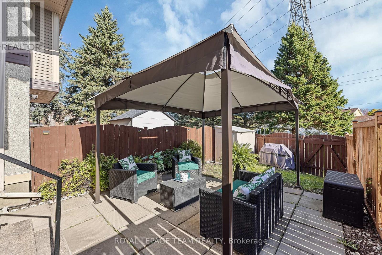 1844 Stonehenge Crescent, Ottawa, Ontario  K1B 4Z9 - Photo 39 - X12462851