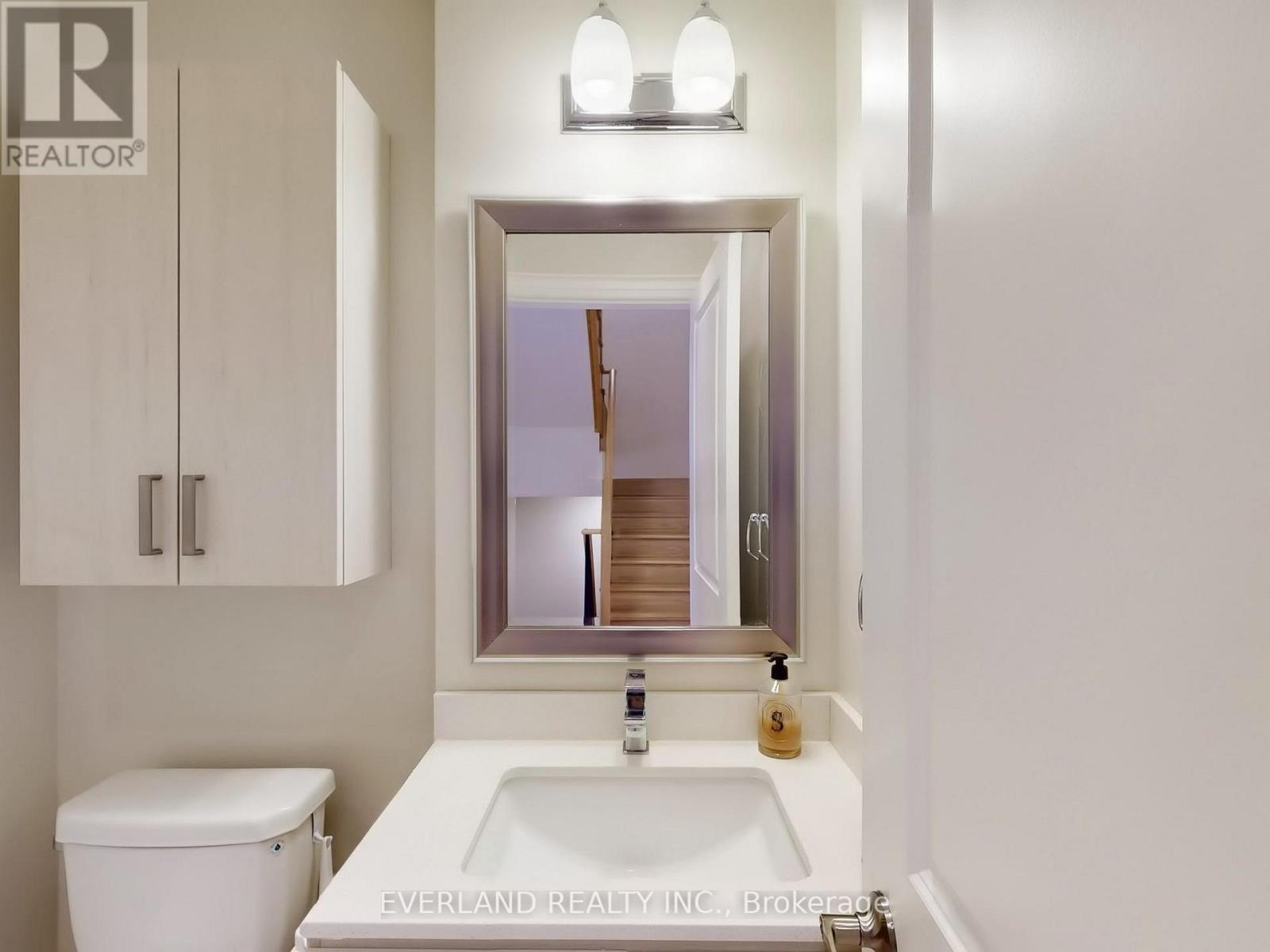 5 Point Pelee Lane, Richmond Hill, Ontario  L4S 0G4 - Photo 14 - N12462790