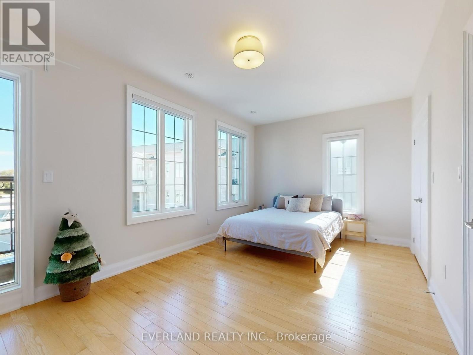 5 Point Pelee Lane, Richmond Hill, Ontario  L4S 0G4 - Photo 15 - N12462790