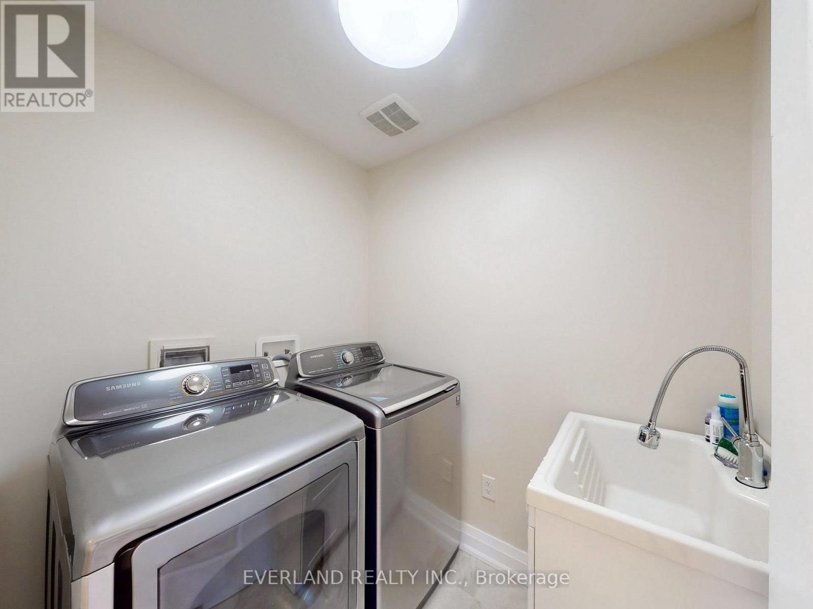 5 Point Pelee Lane, Richmond Hill, Ontario  L4S 0G4 - Photo 23 - N12462790