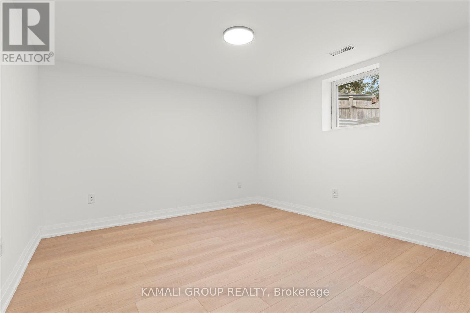Bsmt - 63 Walter Avenue, Newmarket, Ontario  L3Y 2T4 - Photo 12 - N12462802