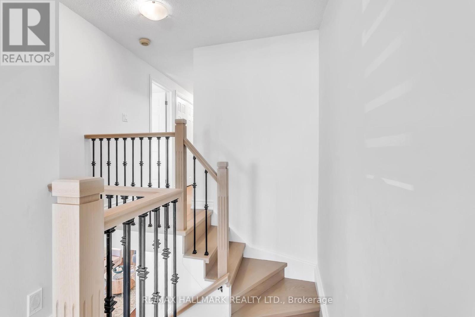 48 Bingham Street, Richmond Hill, Ontario  L4C 9R2 - Photo 25 - N12462836