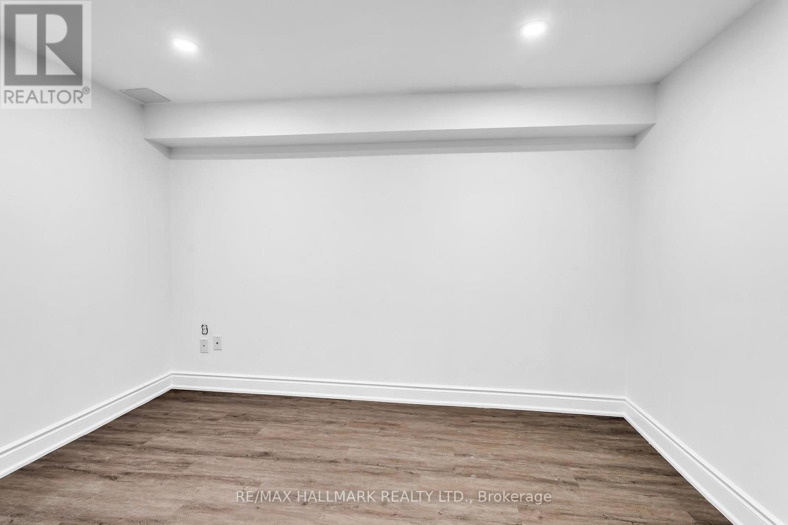 48 Bingham Street, Richmond Hill, Ontario  L4C 9R2 - Photo 38 - N12462836