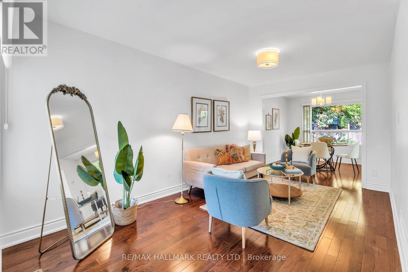 48 Bingham Street, Richmond Hill, Ontario  L4C 9R2 - Photo 4 - N12462836