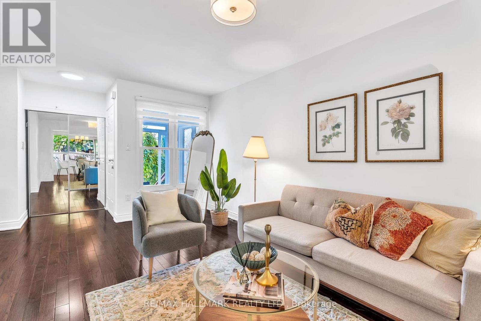 48 Bingham Street, Richmond Hill, Ontario  L4C 9R2 - Photo 6 - N12462836