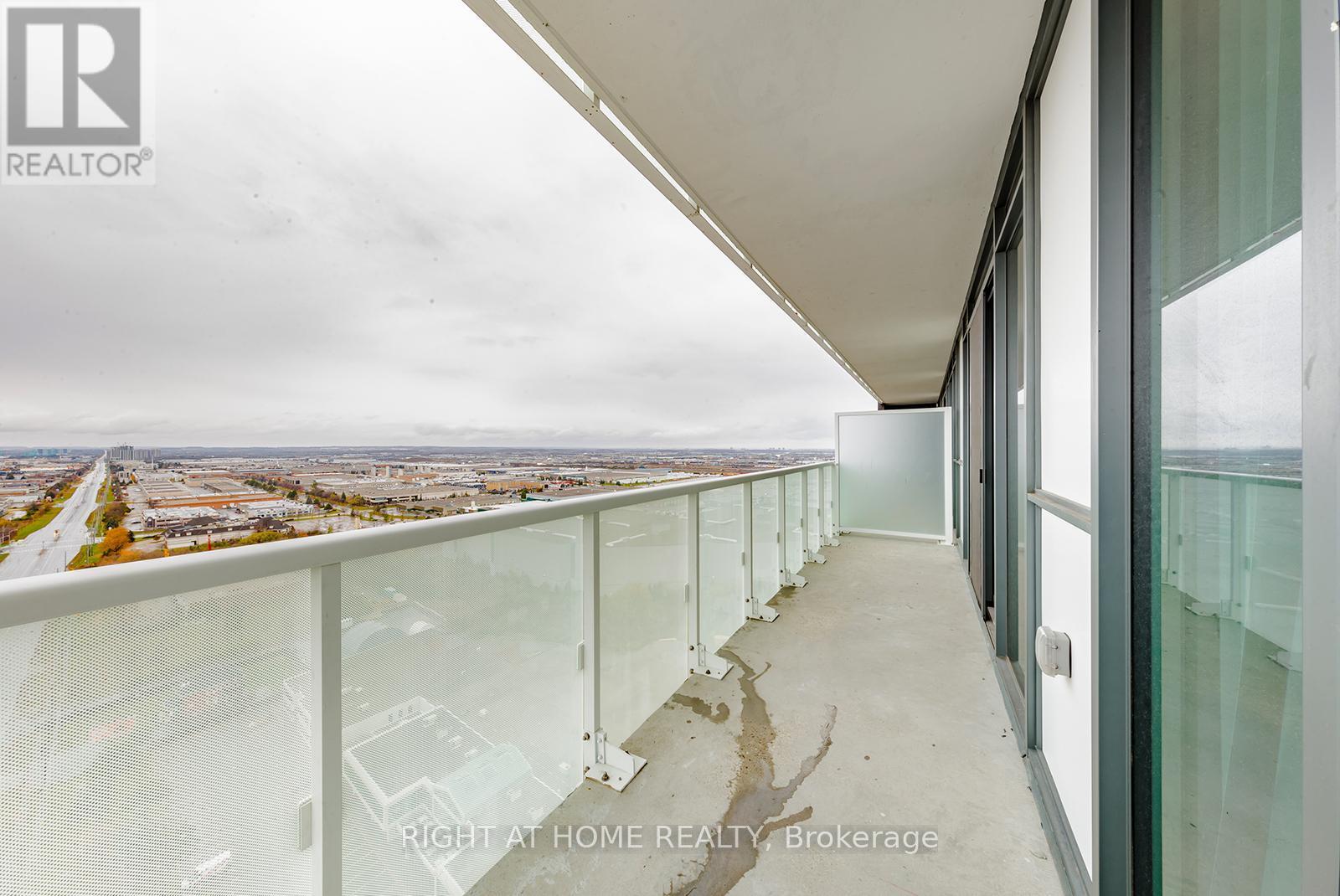2513 - 7895 Jane St Street, Vaughan, Ontario  L4K 2M7 - Photo 12 - N12462852