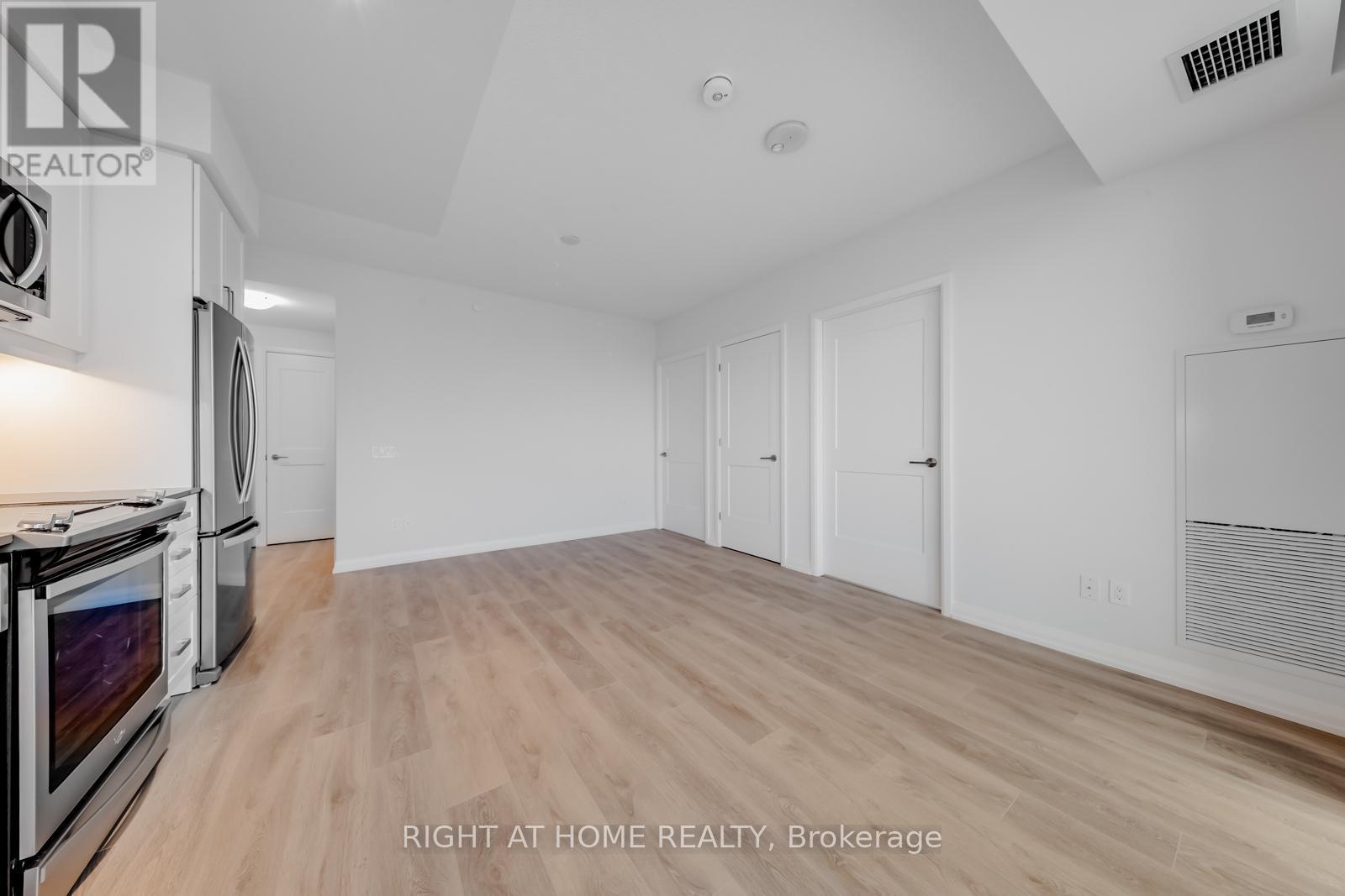 2513 - 7895 Jane St Street, Vaughan, Ontario  L4K 2M7 - Photo 4 - N12462852