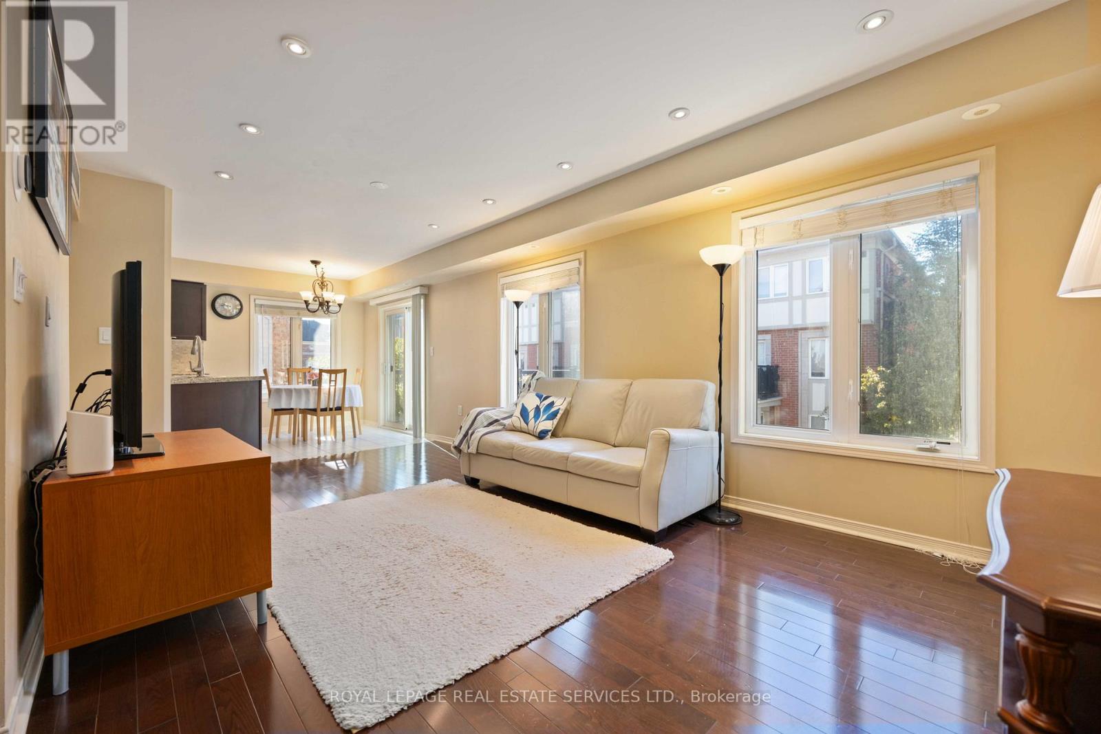 2179 Bur Oak Avenue, Markham, Ontario  L6E 0C4 - Photo 7 - N12462857