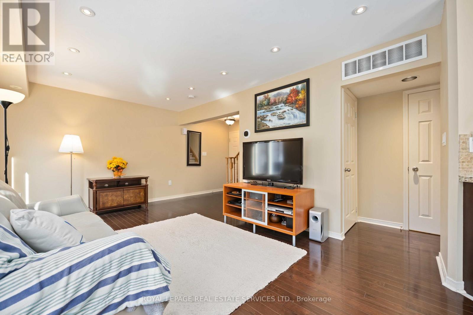 2179 Bur Oak Avenue, Markham, Ontario  L6E 0C4 - Photo 9 - N12462857