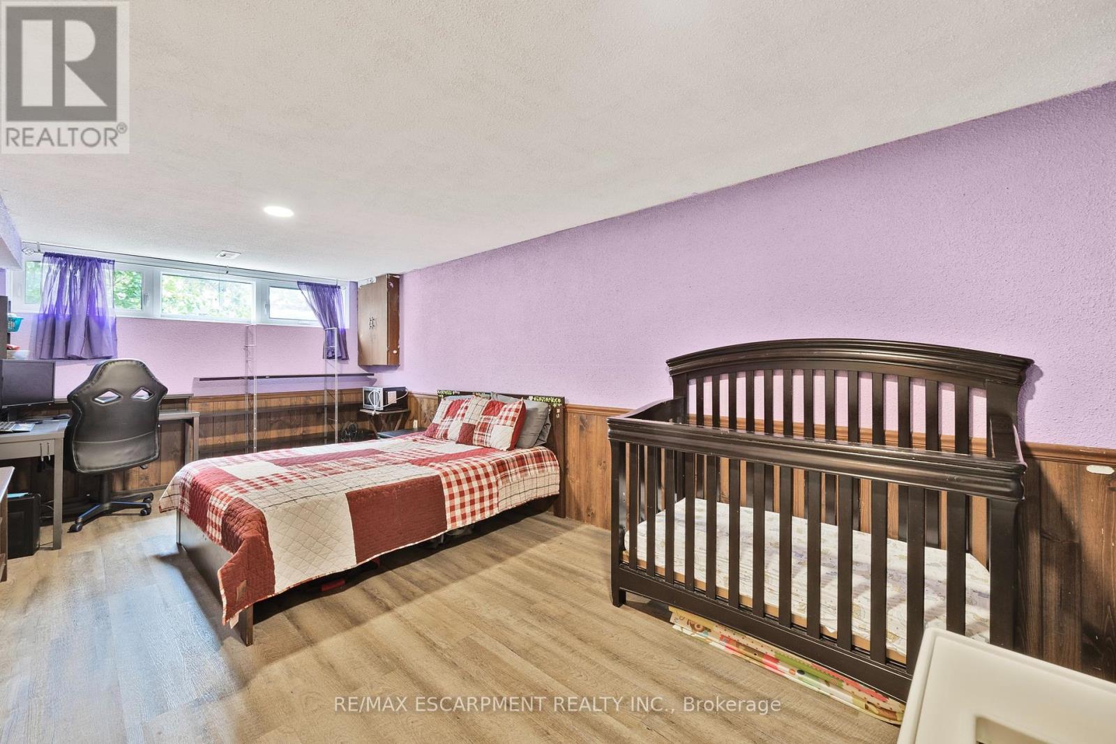 1196 Dowland Crescent, Burlington, Ontario  L7T 4C9 - Photo 35 - W12427132