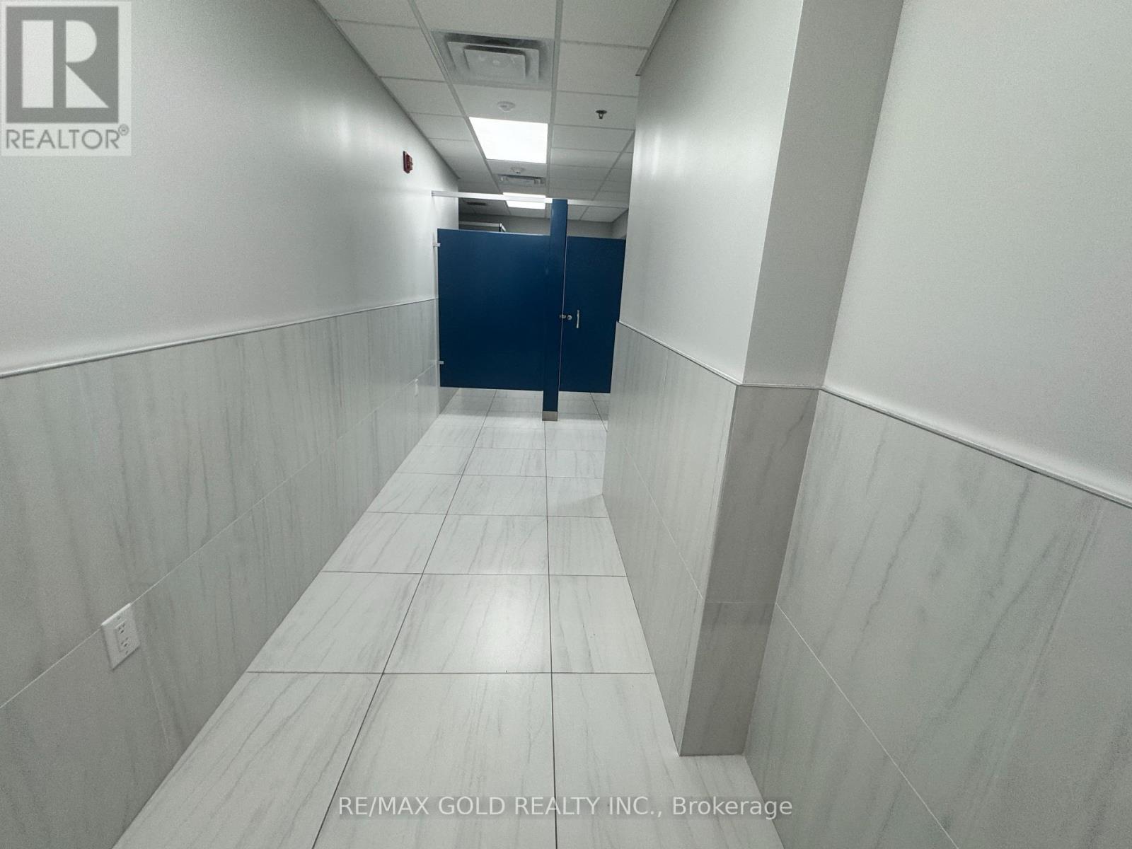 Bl - 3430 Fairview Street, Burlington, Ontario  L7N 2R5 - Photo 12 - W12461147