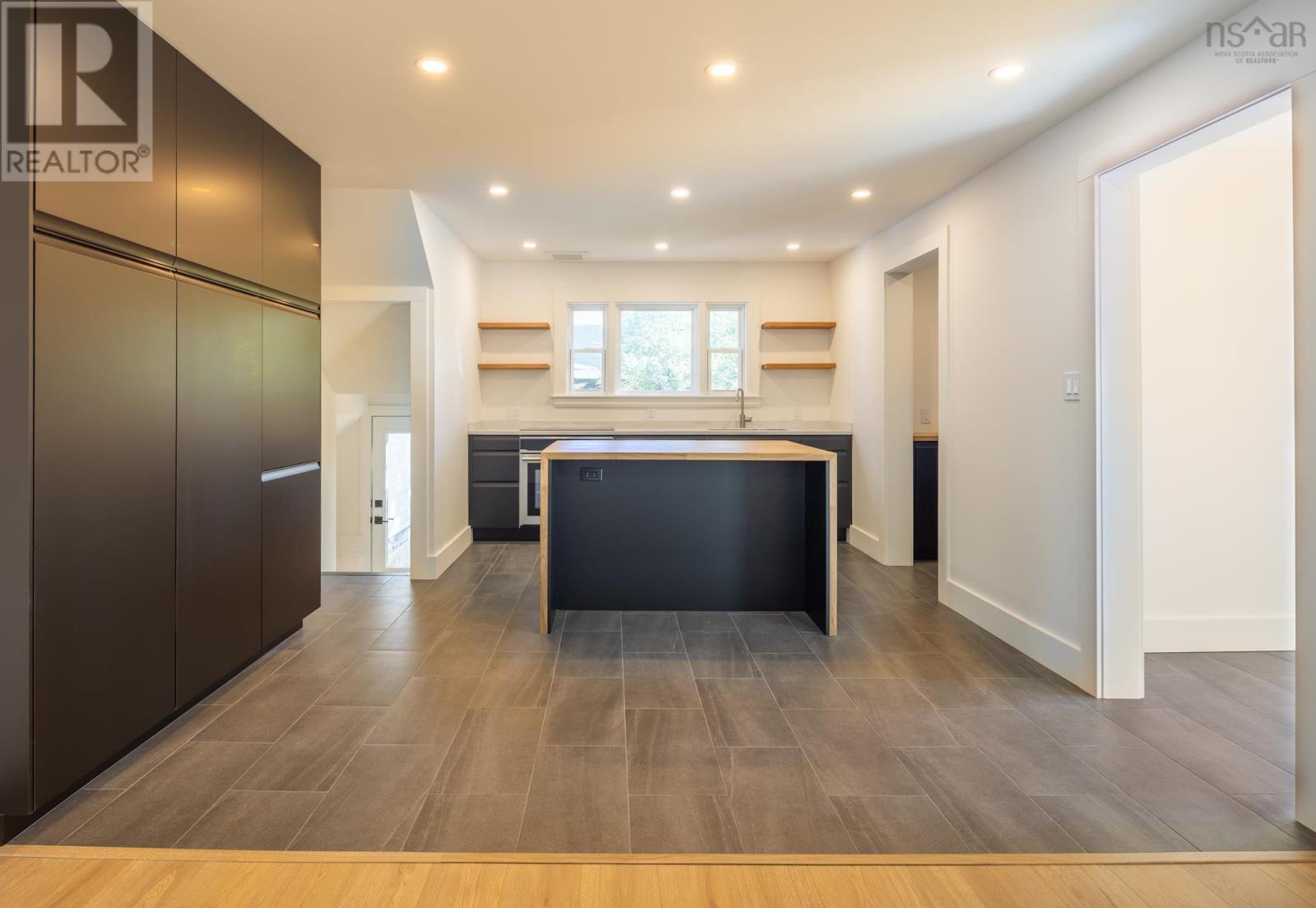 19 Cumberland Street, Yarmouth, Nova Scotia  B5A 5K4 - Photo 15 - 202525355