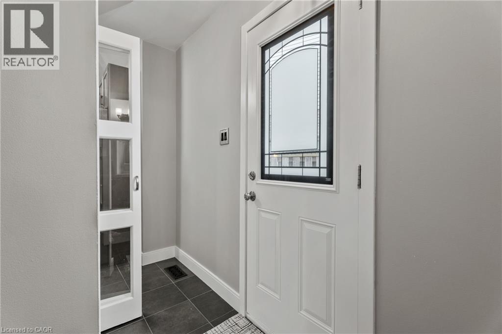 95 Memorial Avenue, Stoney Creek, Ontario  L8G 4C6 - Photo 15 - 40778638