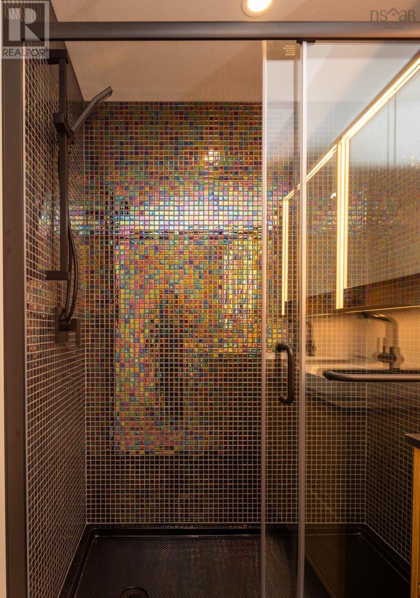 19 Cumberland Street, Yarmouth, Nova Scotia  B5A 5K4 - Photo 33 - 202525355