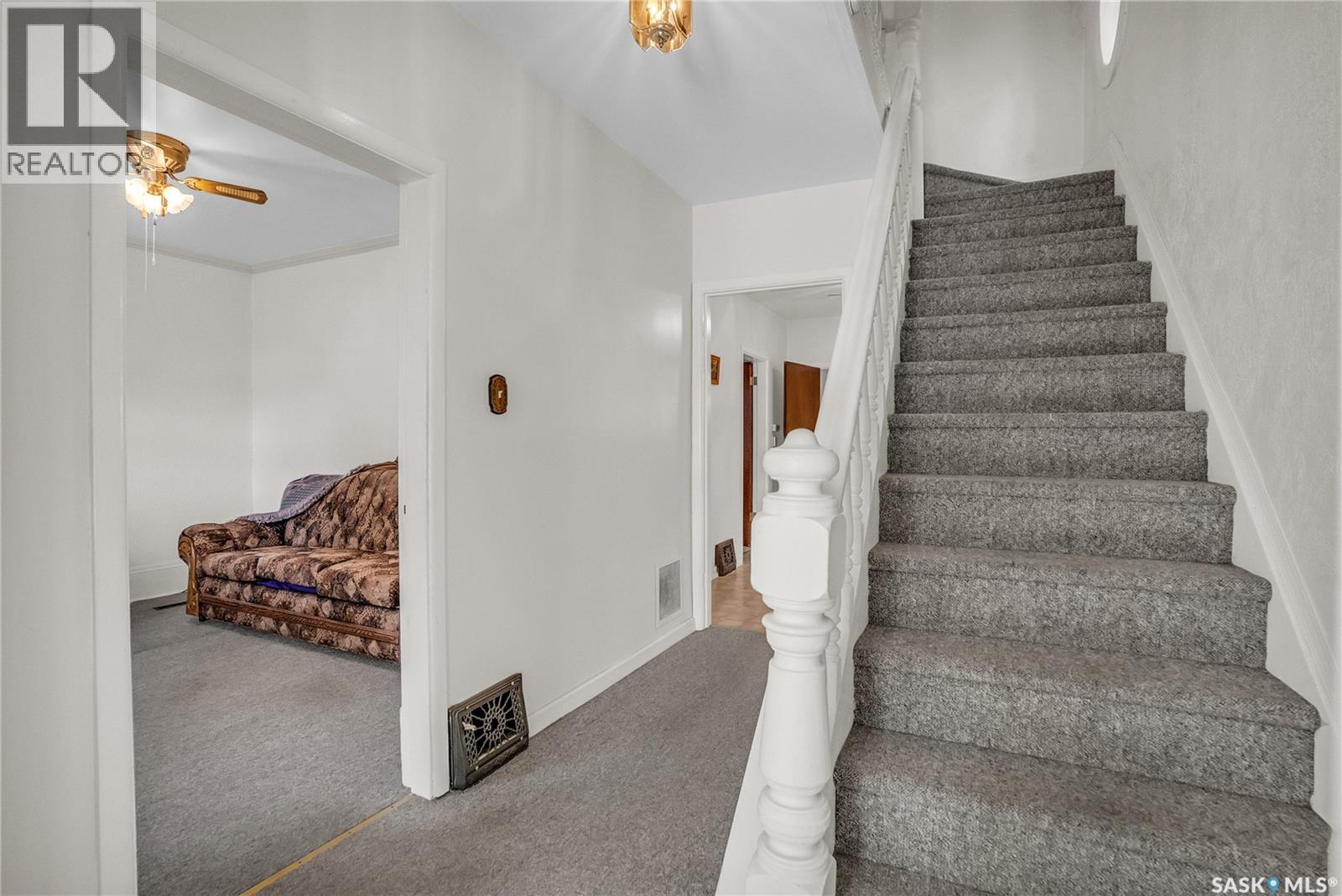 118 28th Street W, Saskatoon, Saskatchewan  S7L 0K2 - Photo 20 - SK020818