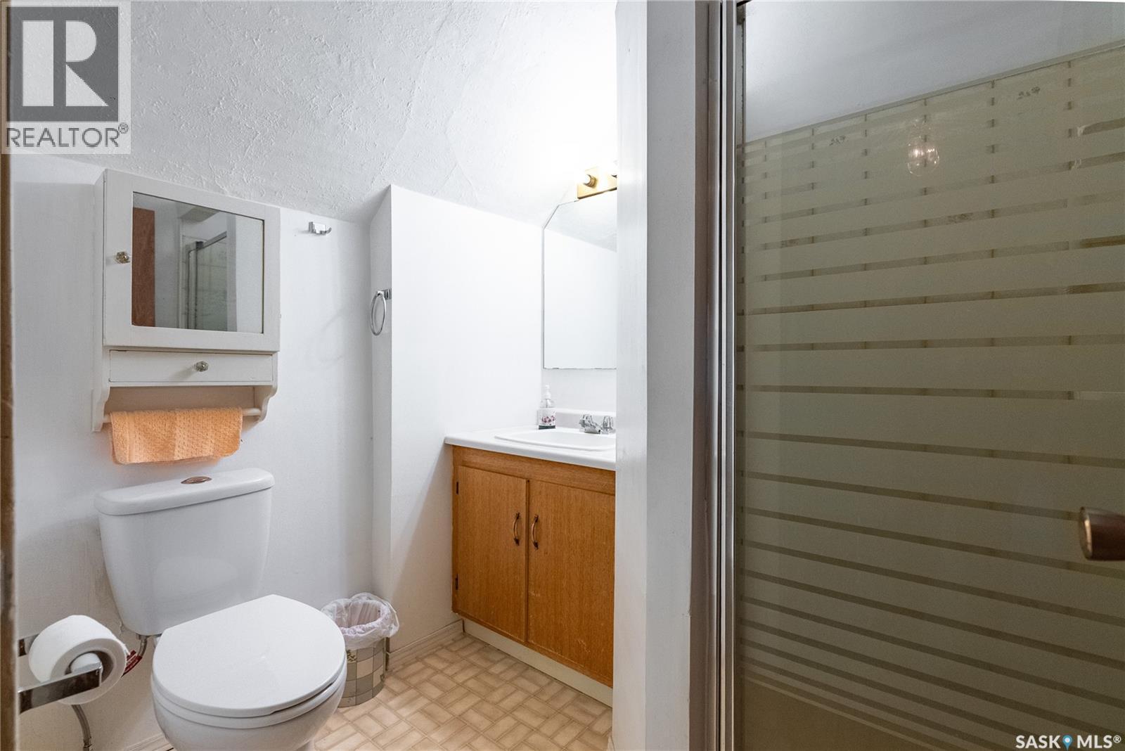 118 28th Street W, Saskatoon, Saskatchewan  S7L 0K2 - Photo 24 - SK020818