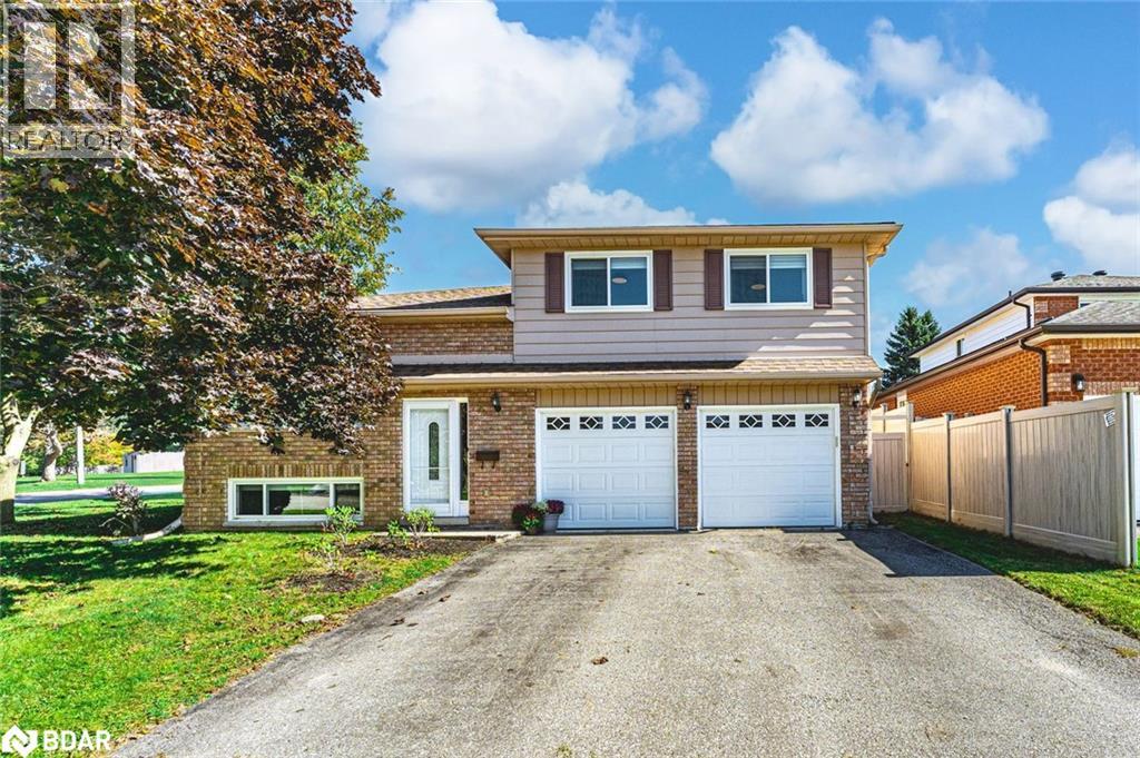 2 CARMICHAEL Court, Orillia, Ontario