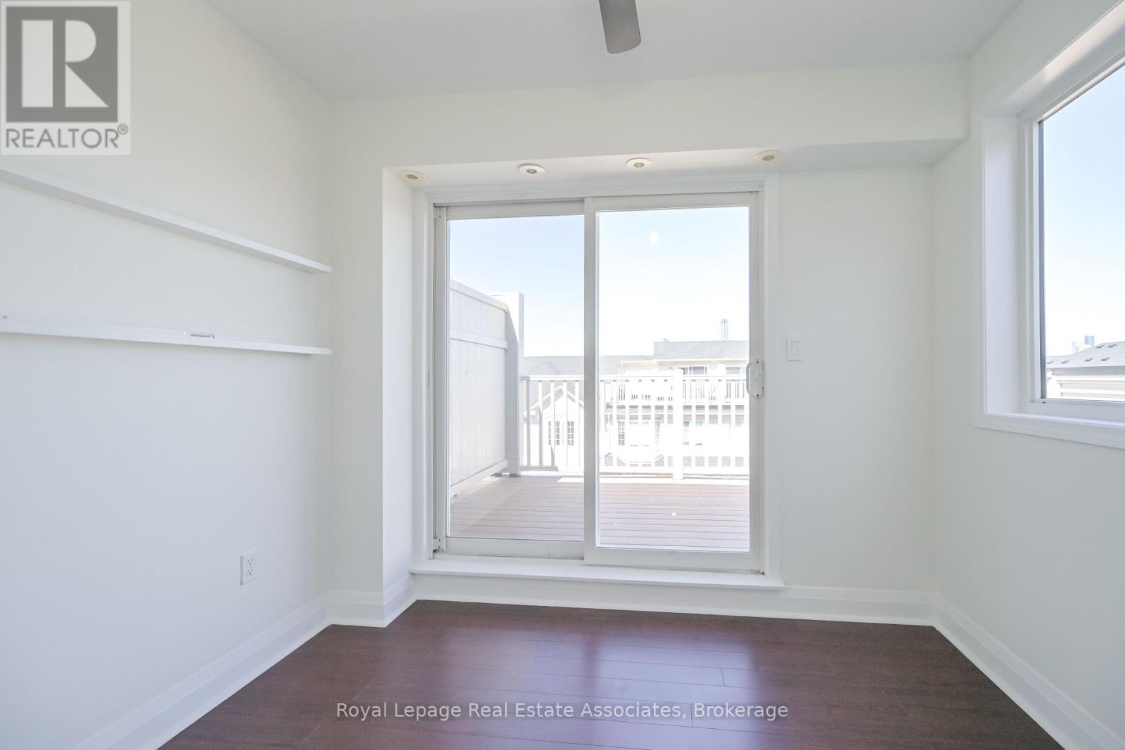 3 - 575 Dundas Street, Mississauga, Ontario  L5B 0B2 - Photo 22 - W12462797