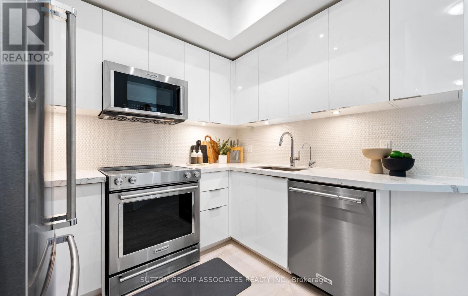 703 - 20 Shore Breeze Drive, Toronto, Ontario  M8V 0C7 - Photo 17 - W12462828
