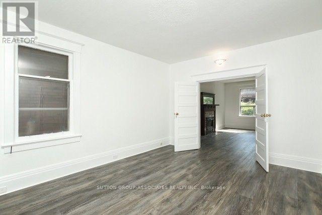 Main - 57 Aziel Street, Toronto, Ontario  M6P 2N8 - Photo 9 - W12462833