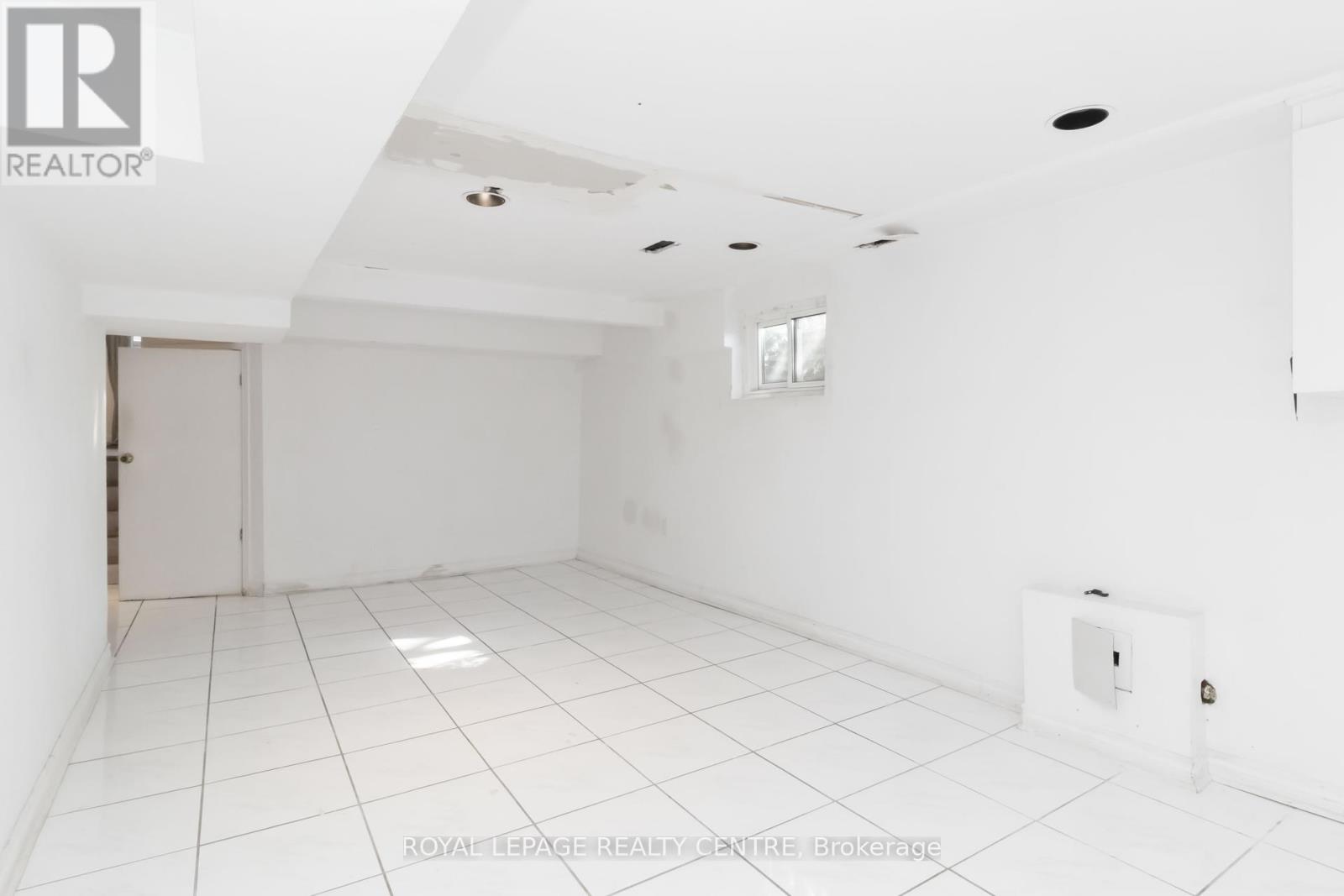 4272 Tea Garden Circle, Mississauga, Ontario  L5B 2W8 - Photo 24 - W12462853