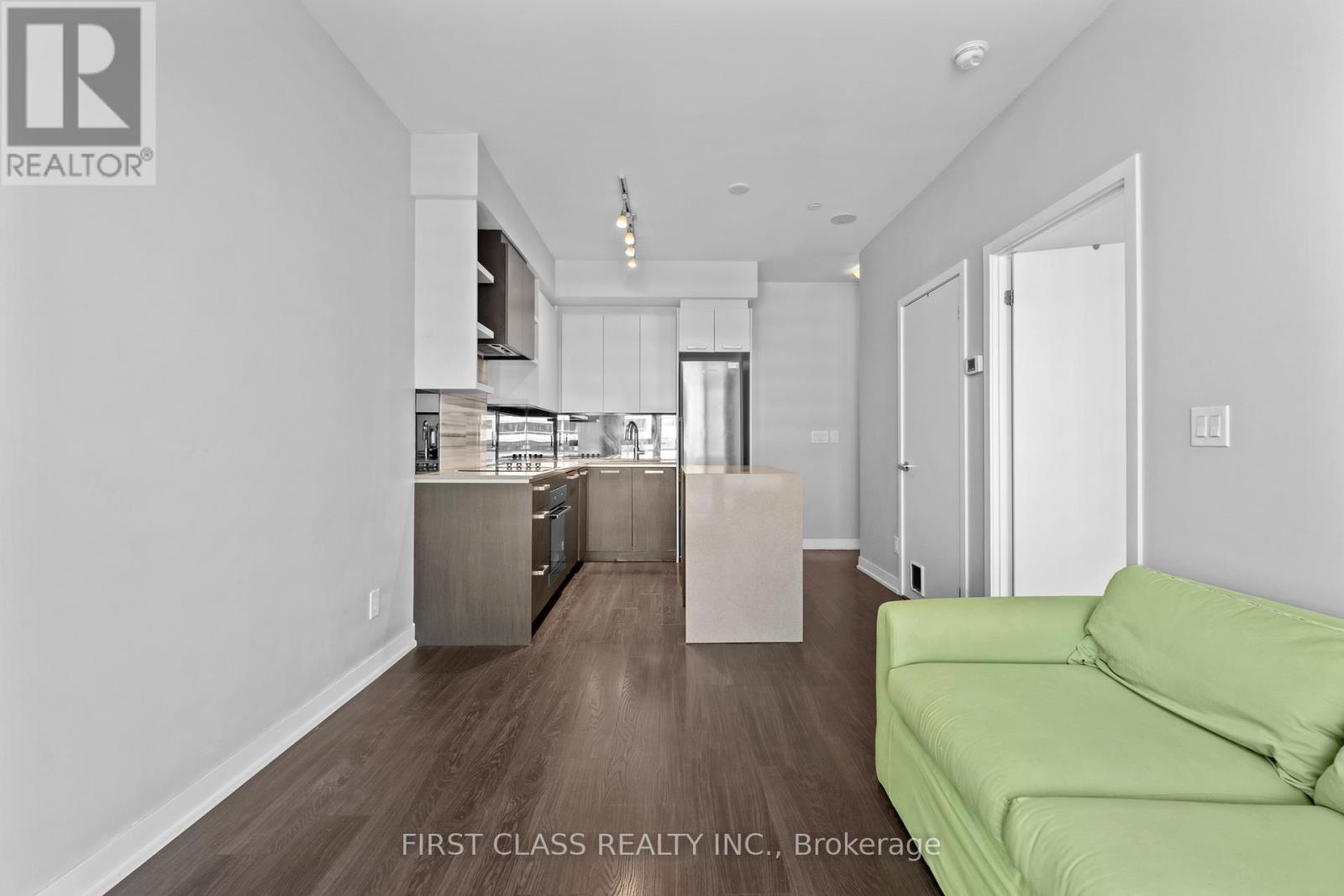 1020 - 1830 Bloor Street W, Toronto, Ontario  M6P 0A2 - Photo 14 - W12462859