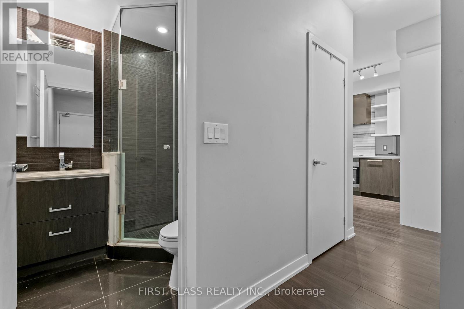 1020 - 1830 Bloor Street W, Toronto, Ontario  M6P 0A2 - Photo 3 - W12462859
