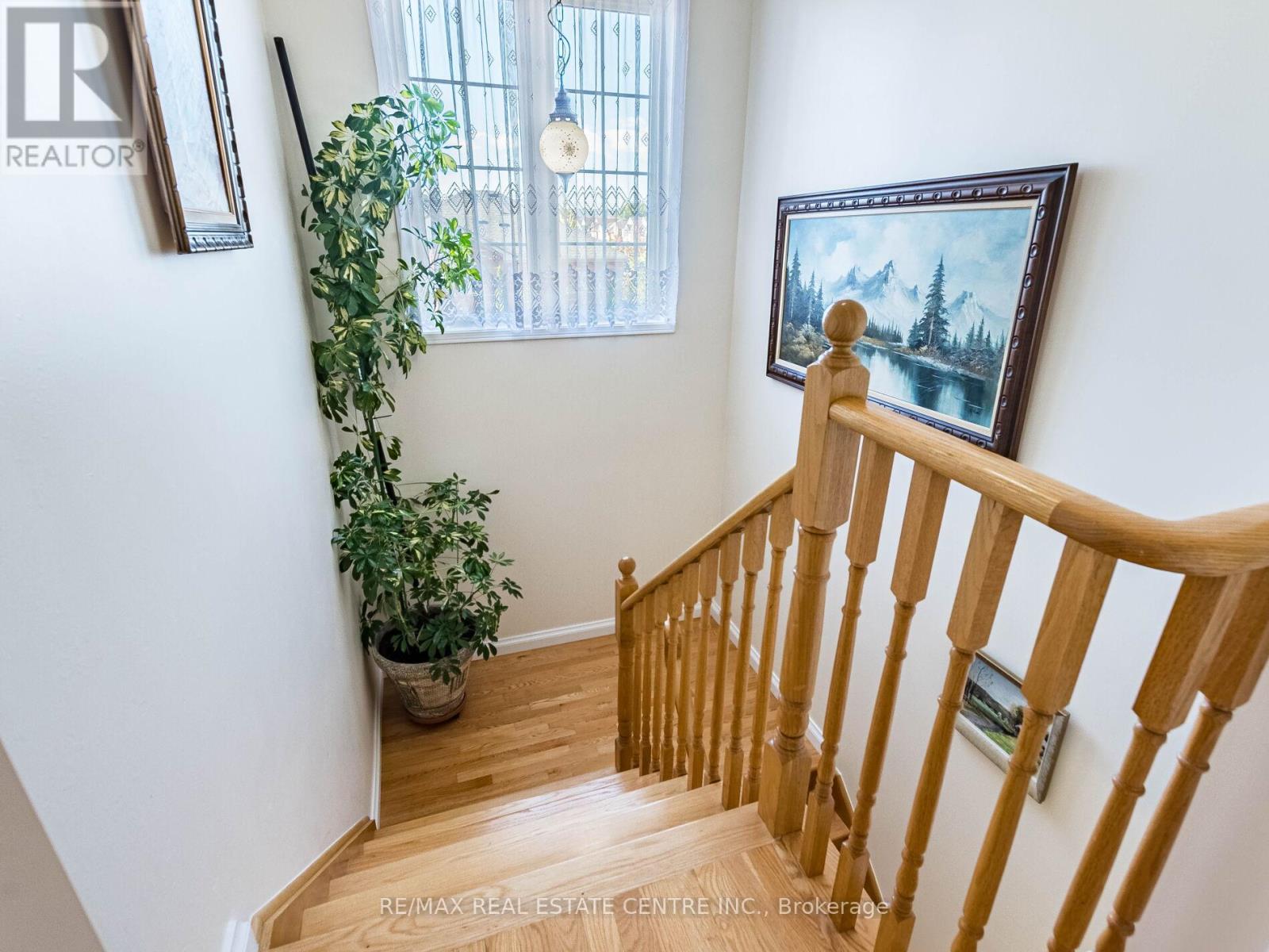 1240 Chapman Crescent, Milton, Ontario  L9T 6G3 - Photo 22 - W12462867