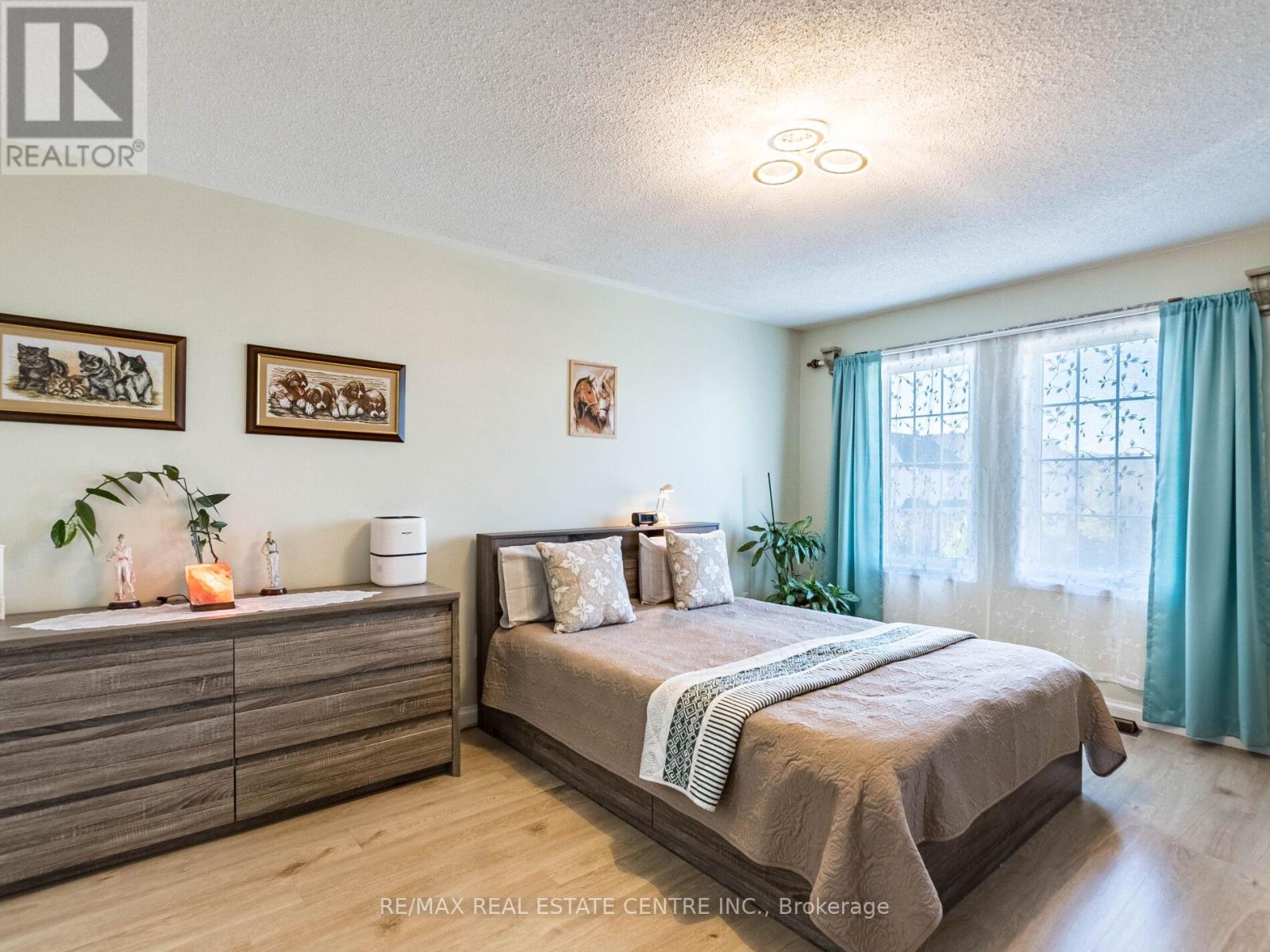 1240 Chapman Crescent, Milton, Ontario  L9T 6G3 - Photo 24 - W12462867