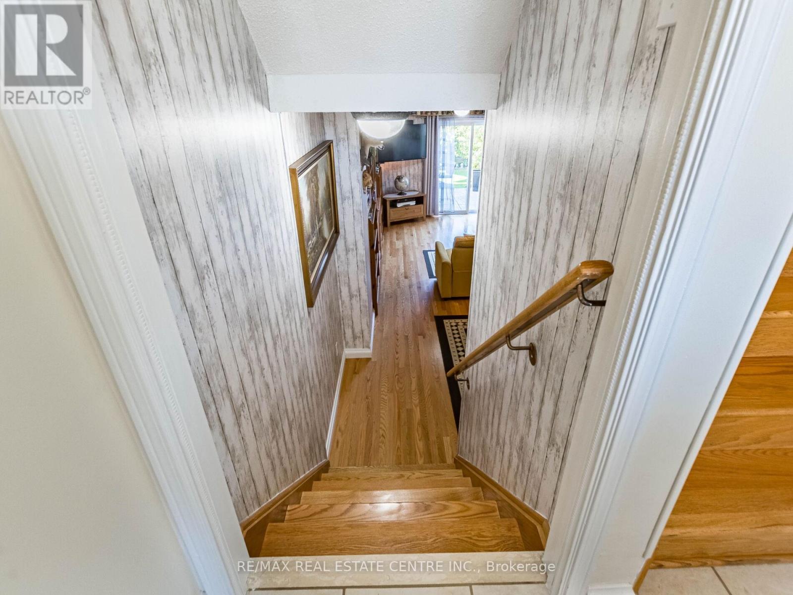 1240 Chapman Crescent, Milton, Ontario  L9T 6G3 - Photo 34 - W12462867