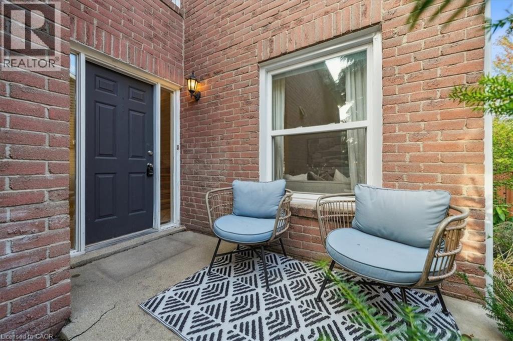 1173 Bridlewood Trail, Oakville, Ontario  L6M 2L3 - Photo 2 - 40778976