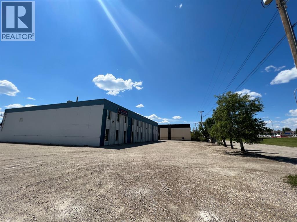 5933 4 Avenue, Edson, Alberta  T7E 1L9 - Photo 6 - A2099387