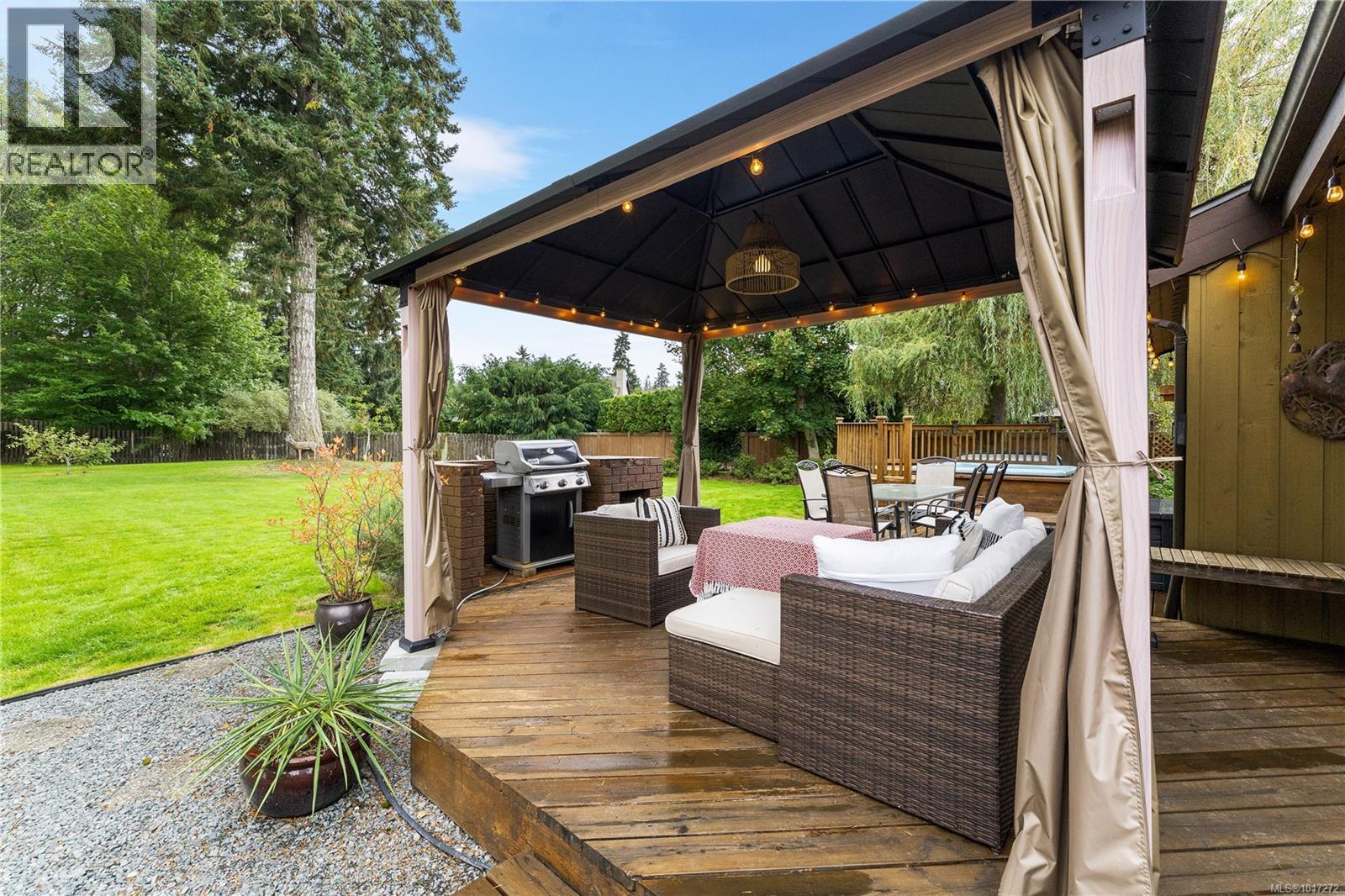 111 Engles Rd, Campbell River, British Columbia  V9H 1J8 - Photo 6 - 1017272