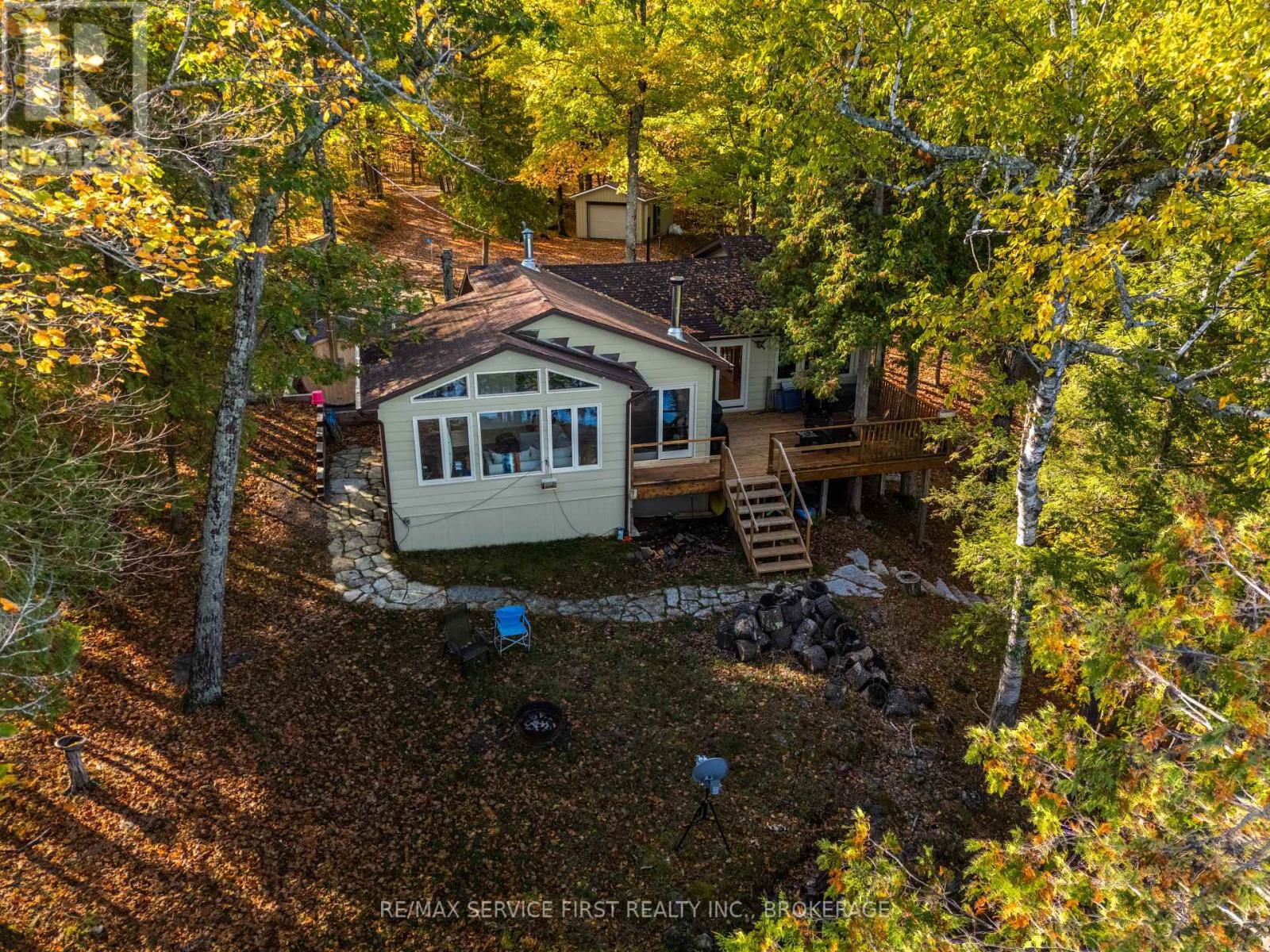11 Lawton Lane, Rideau Lakes, Ontario  K0G 1E0 - Photo 1 - X12463113