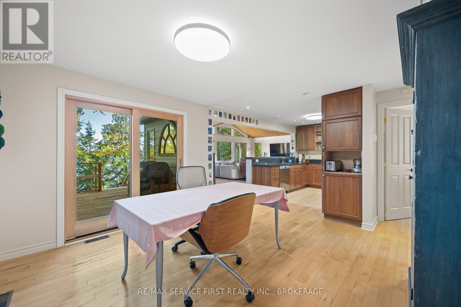 11 Lawton Lane, Rideau Lakes, Ontario  K0G 1E0 - Photo 27 - X12463113