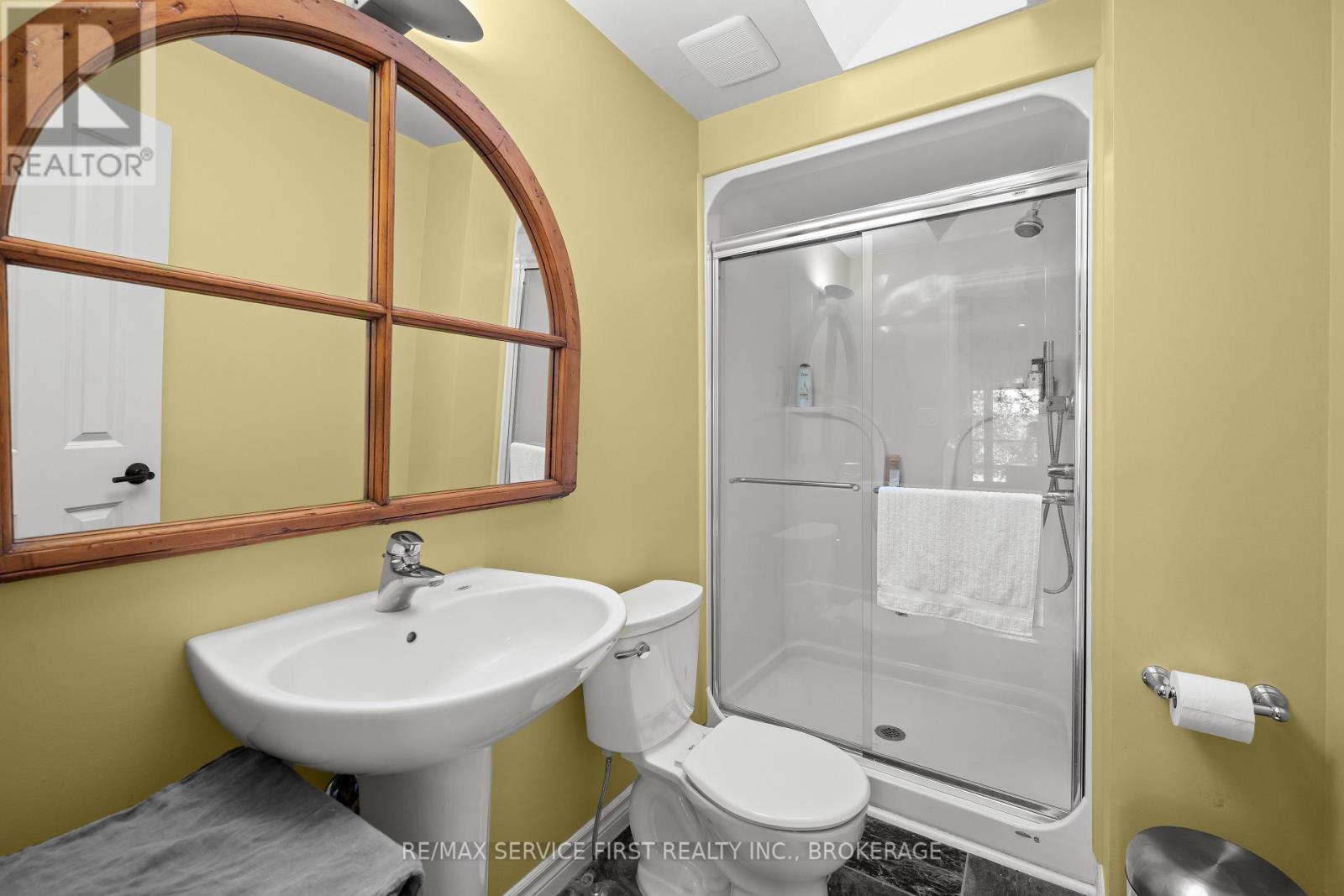 11 Lawton Lane, Rideau Lakes, Ontario  K0G 1E0 - Photo 35 - X12463113