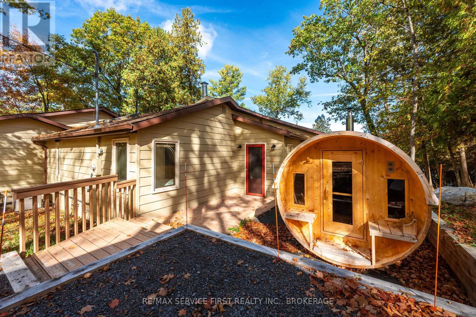 11 Lawton Lane, Rideau Lakes, Ontario  K0G 1E0 - Photo 5 - X12463113