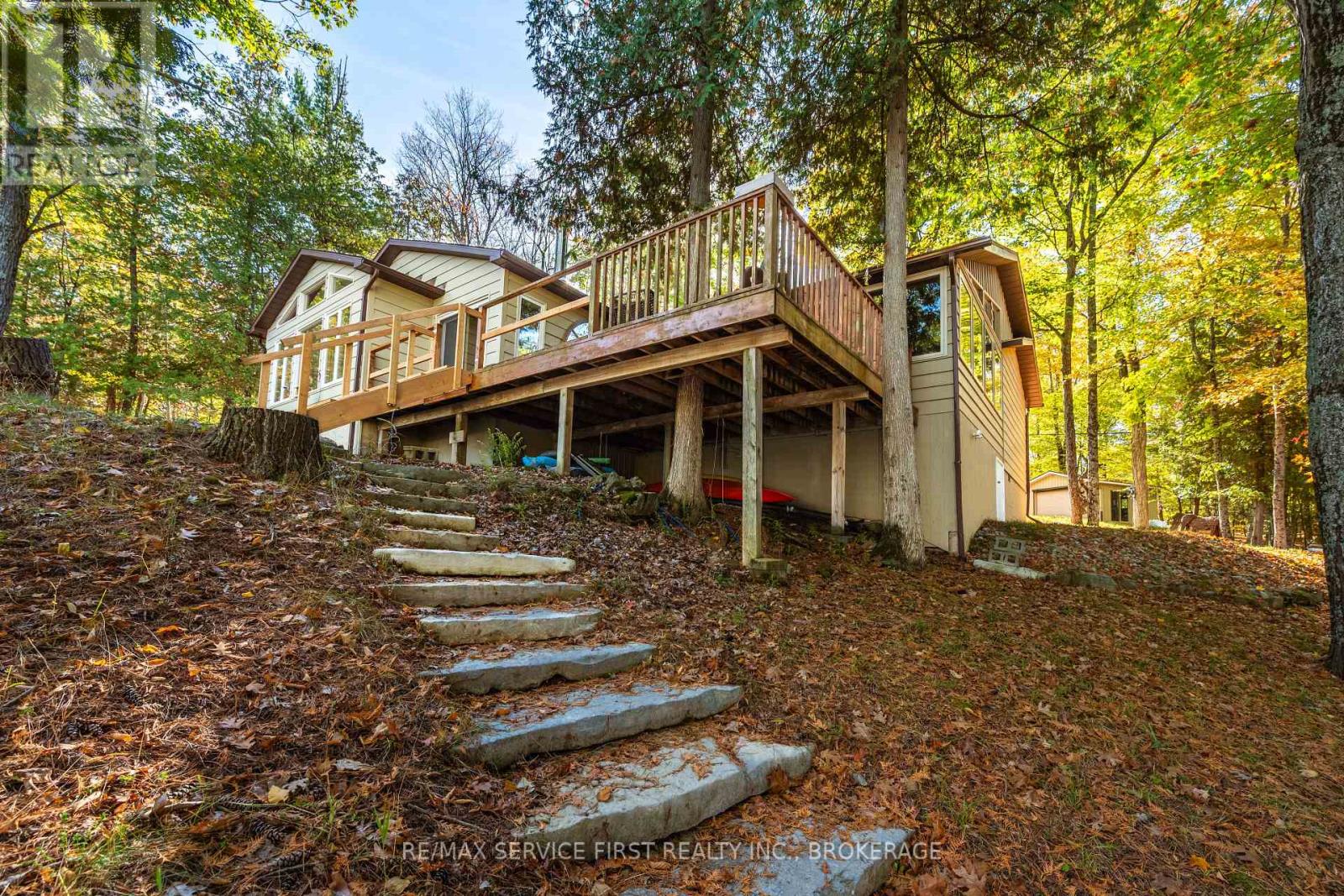 11 Lawton Lane, Rideau Lakes, Ontario  K0G 1E0 - Photo 7 - X12463113