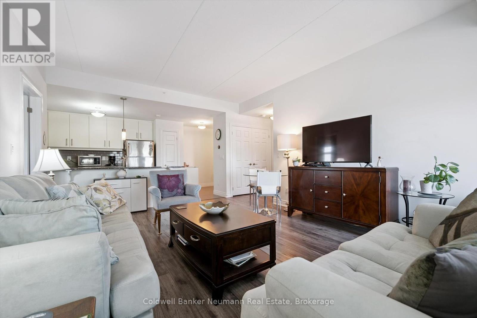 304 - 106 Bard Boulevard, Guelph, Ontario  N1L 0L8 - Photo 13 - X12463099