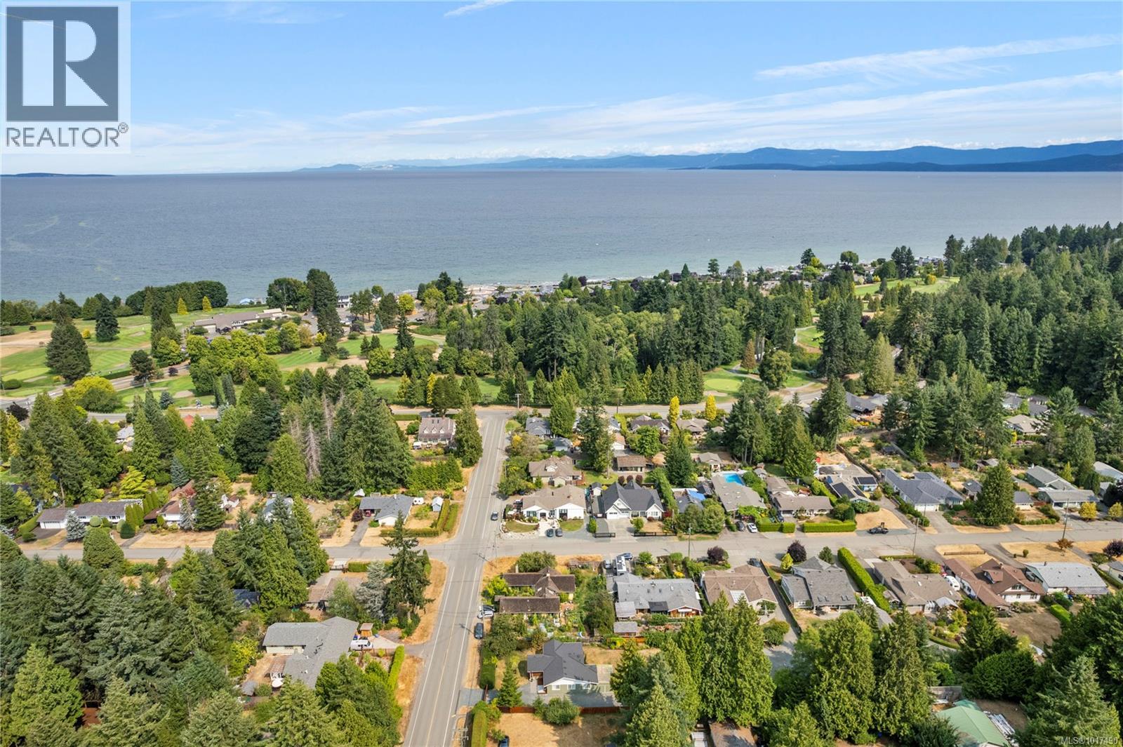 572 Berwick Rd, Qualicum Beach, British Columbia  V9K 1L1 - Photo 10 - 1017490