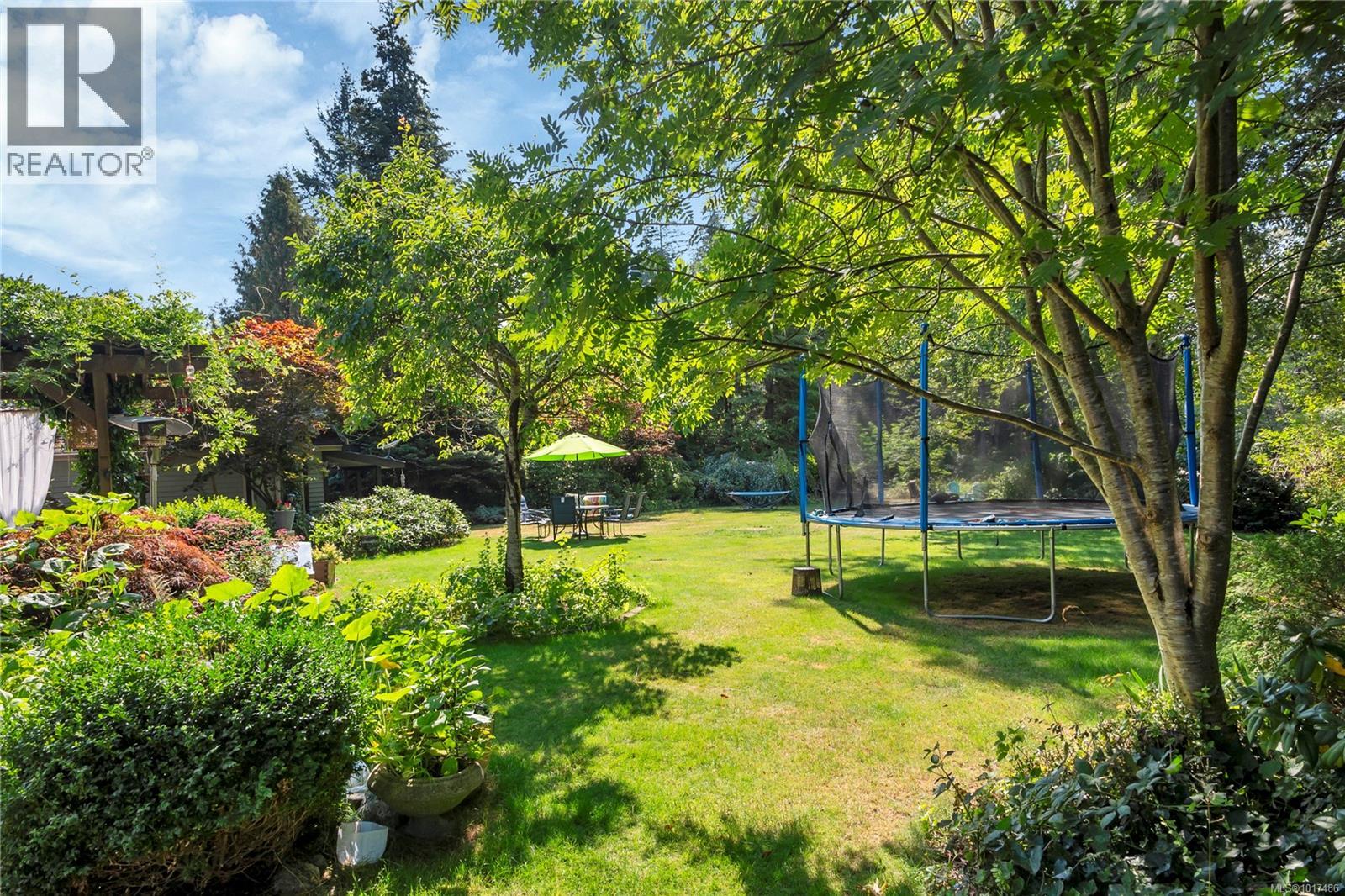8856 Mclarey Ave, Black Creek, British Columbia  V9J 1A3 - Photo 2 - 1017486
