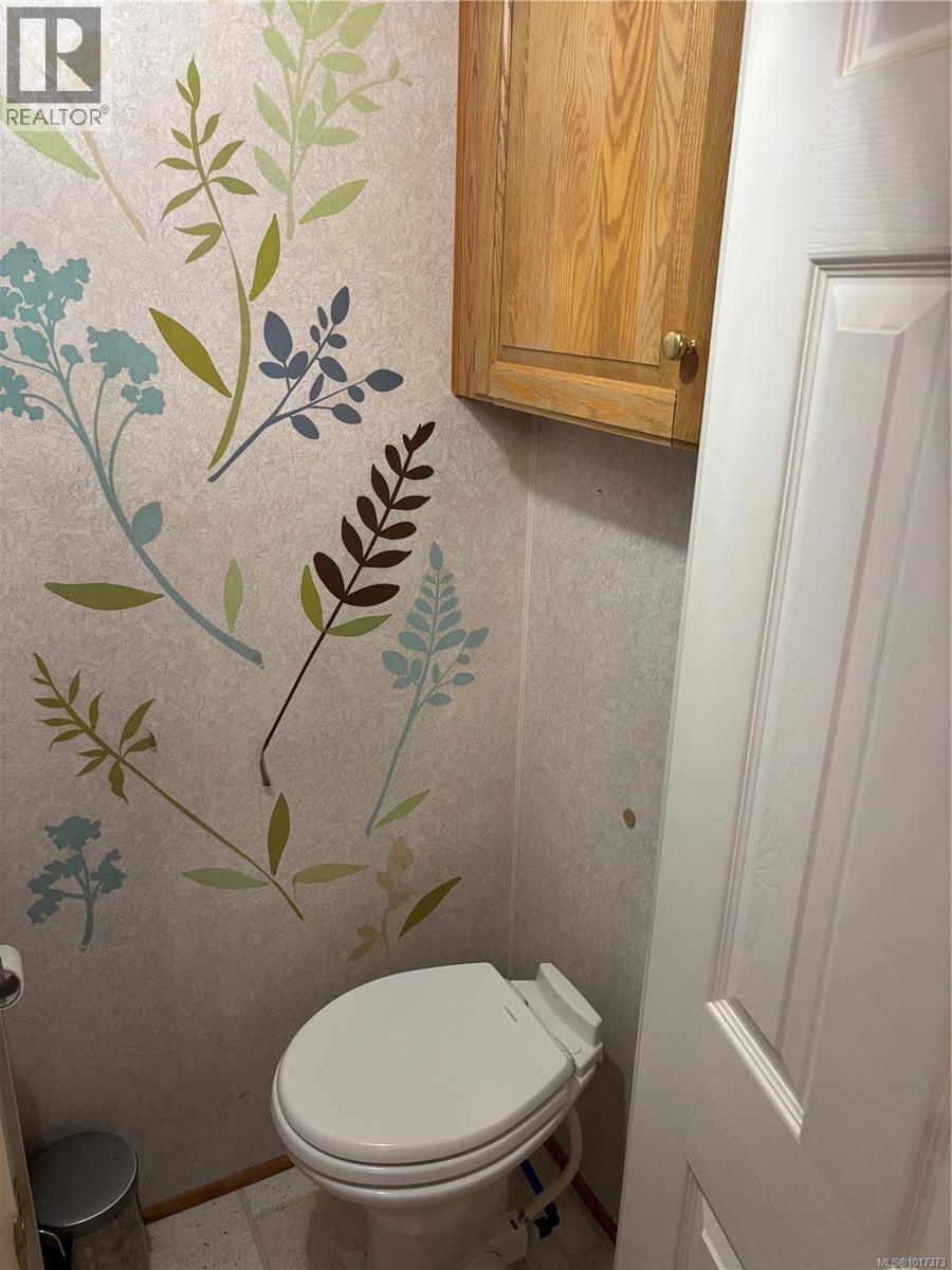 F14 2650 Turnbull Rd, Qualicum Beach, British Columbia  V9K 2R2 - Photo 10 - 1017373